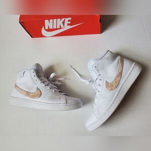 Nike Wmns Court Royale 2 Mid White & Particle Beige-Black Sz 10
